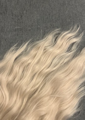 Bebek sarısı uzun saç peruk - Görsel 3