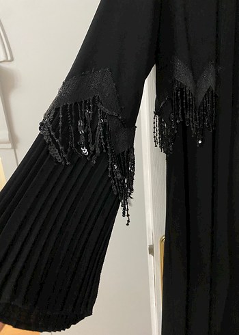 Uzun Siyah Gotik Nakışlı Kadın Sabahlık - Görsel 2