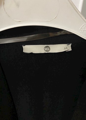 Uzun Siyah Gotik Nakışlı Kadın Sabahlık - Görsel 5