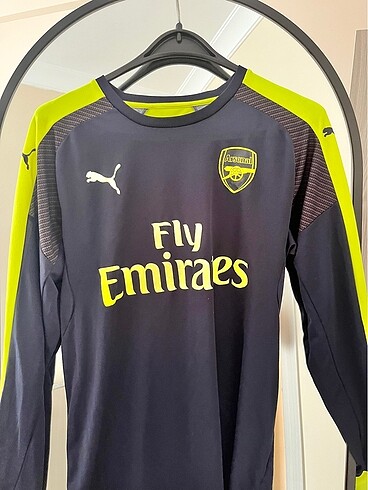 Arsenal 2016-2017 Forması
