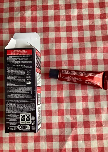 L'Oréal Revitalift Göz Altı torba görümüne karşı göz kremi 15 - Görsel 3