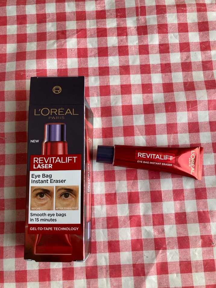 L'Oréal Revitalift Göz Altı torba görümüne karşı göz kremi 15 - Görsel 2