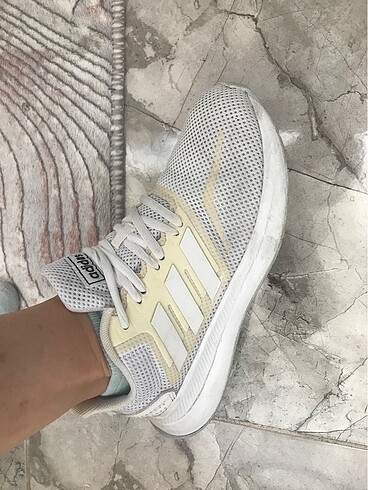 Orjinal adidas ayakkabı