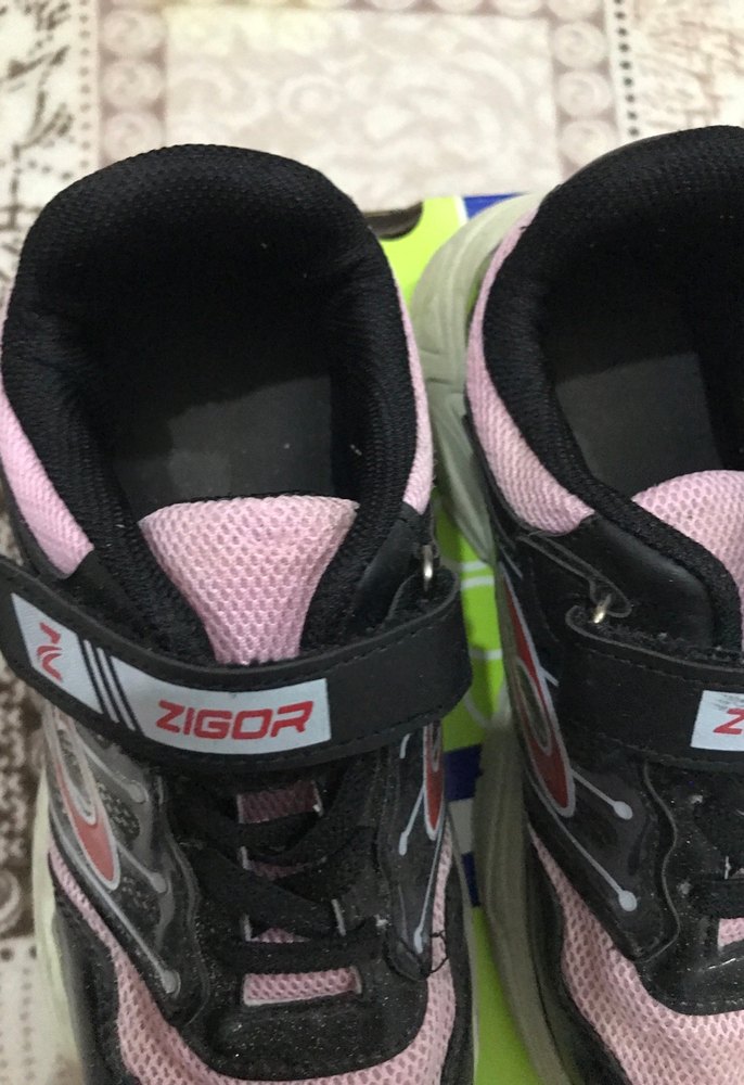 Kız Çocuk Pembe Spor Ayakkabı Velcro - Görsel 2