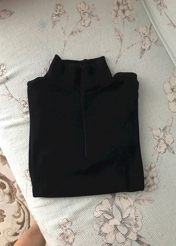 s Beden Siyah Yüksek Yakalı Fermuarlı Bady