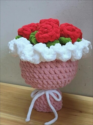 Hediyelik buket çiçek
