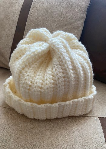 Beyaz Örgü Kadın Bere - Görsel 3