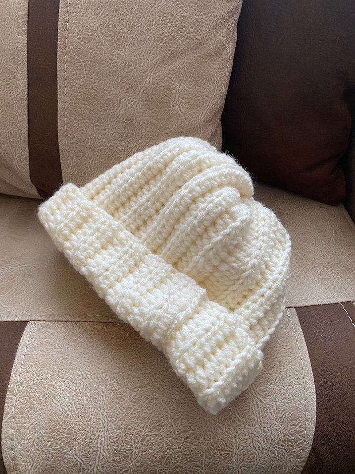 Beyaz Örgü Kadın Bere - Görsel 2