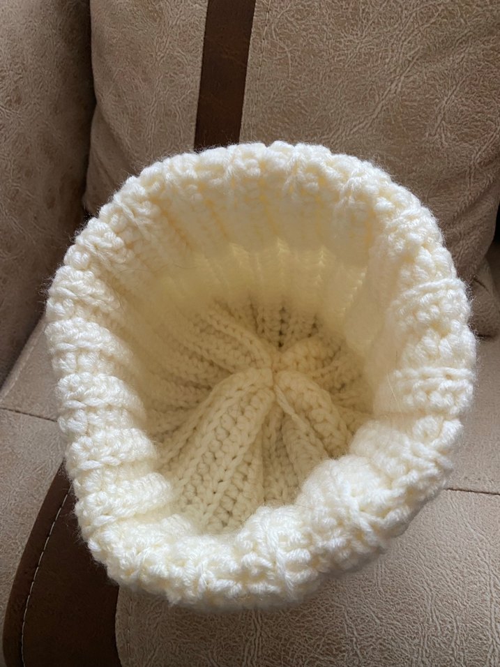 Beyaz Örgü Kadın Bere - Görsel 2