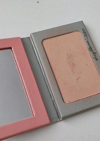 theBalm Sexy Mama Transparan Pudra - Görsel 2