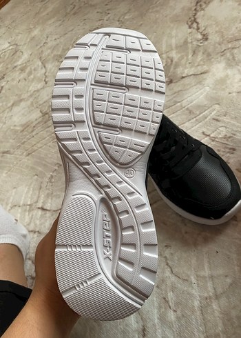 Siyah Bağcıklı spor ayakkabi - Görsel 3