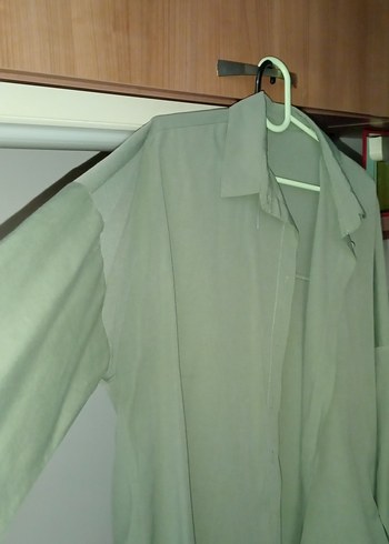 Diğer yeşil oversize gömlek
