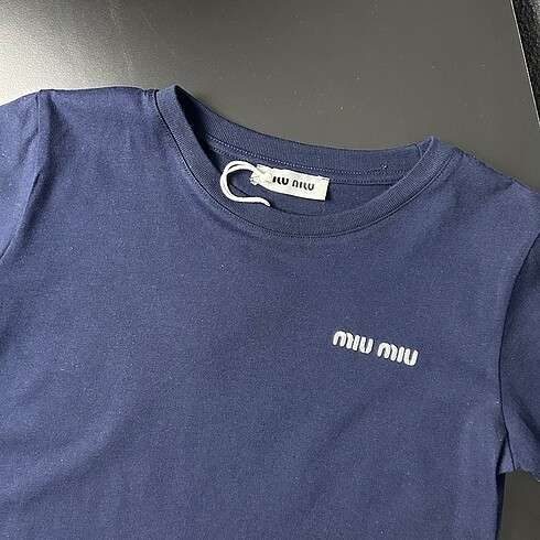 m Beden beyaz Renk Miu Miu tişört