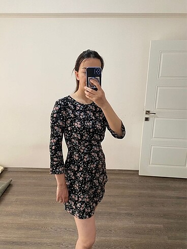 H&M Çiçekli günlük elbise