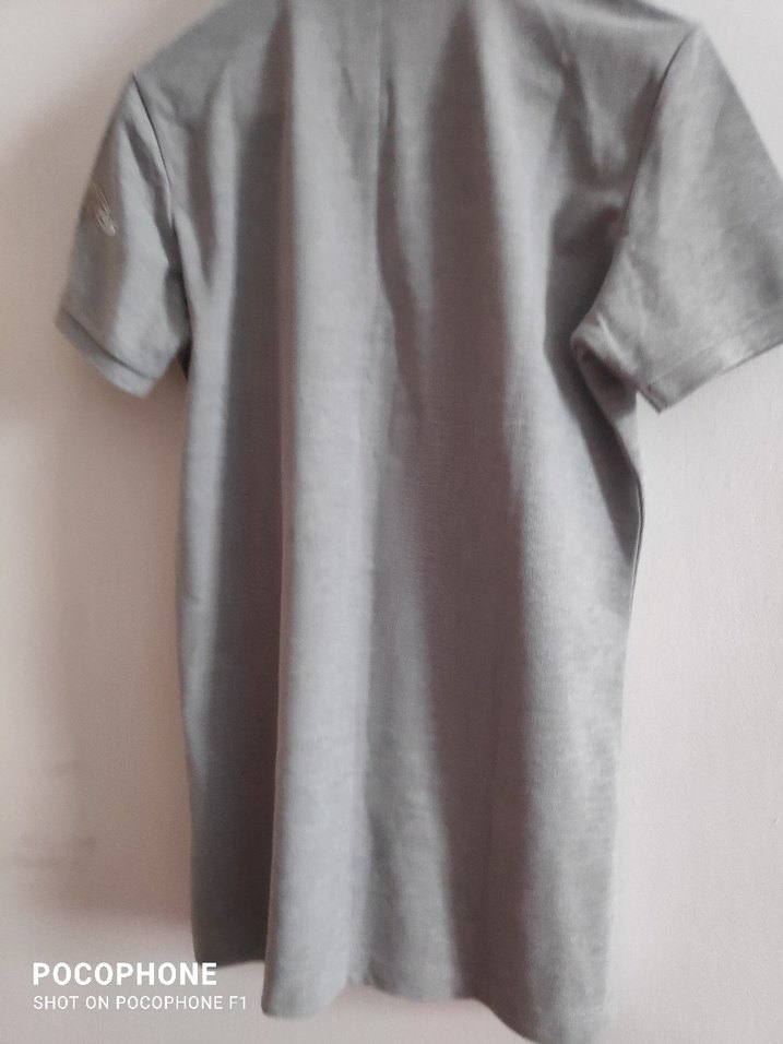 Gri Kısa Kollu Polo Yaka Tişört - Görsel 3