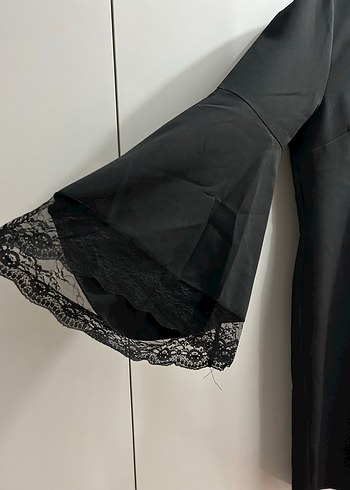 Dantel Detaylı Siyah Gotik Midi Kadın Elbise - Görsel 3