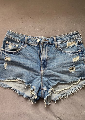38 Beden Düğmeli Mavi Kadın Mini Denim Şort