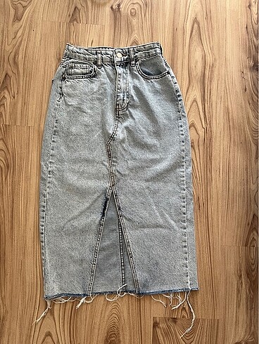 Zara Yepyeni Sıfır Kadın Yırtmaçlı Kot Etek