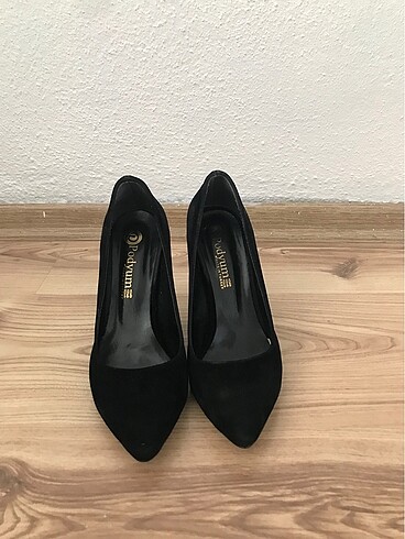 Zara Yeni Kadın Stiletto Topuklu Ayakkabı