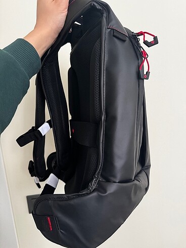  Beden siyah Renk Samsonite M laptop sırt çantası