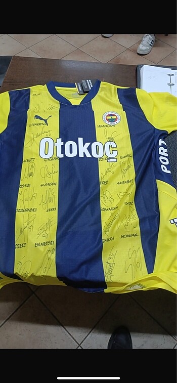 Fenerbahçe imzalı forması