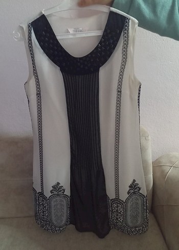 kolsuz midi elbise