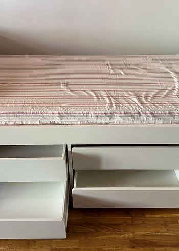 İKEA SLÄKT/LURÖY
tek kişilik baza, beyaz,90x200 cm 4 çekmeceli - Görsel 10