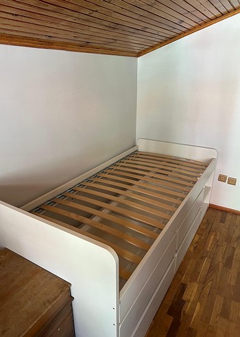 İKEA SLÄKT/LURÖY
tek kişilik baza, beyaz,90x200 cm 4 çekmeceli - Görsel 6