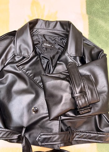 Düğmeli Siyah Deri Kadın Ceket - Görsel 3