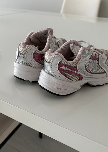 25 Beden New balance 530 kız çocuk spor ayakkabı