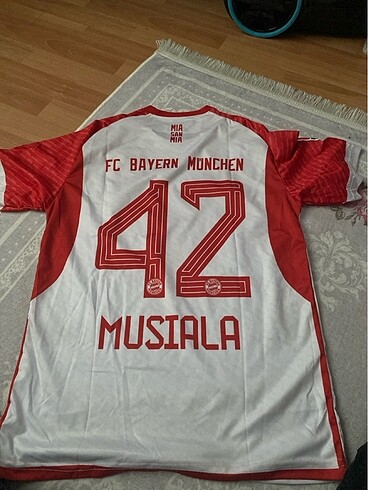 BAYERN MÜNİCH MUSİALA FORMASI