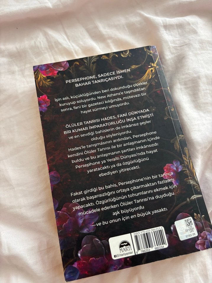 Karanlığın Dokunuşu - Scarlett St. Clair - Görsel 2