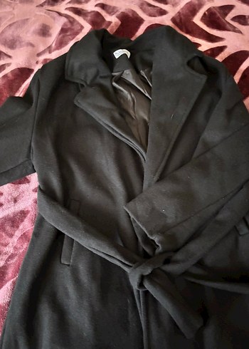 Siyah Kuşaklı Kadın Kaban - Görsel 2