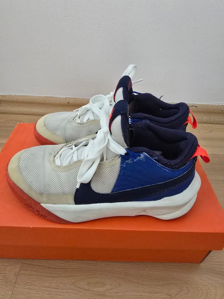 Nike Beyaz Basketbol Ayakkabısı Velcro Detaylı - Görsel 5