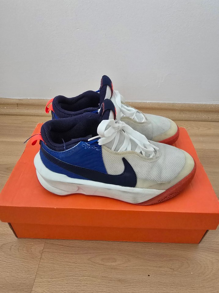 Nike Beyaz Basketbol Ayakkabısı Velcro Detaylı - Görsel 3