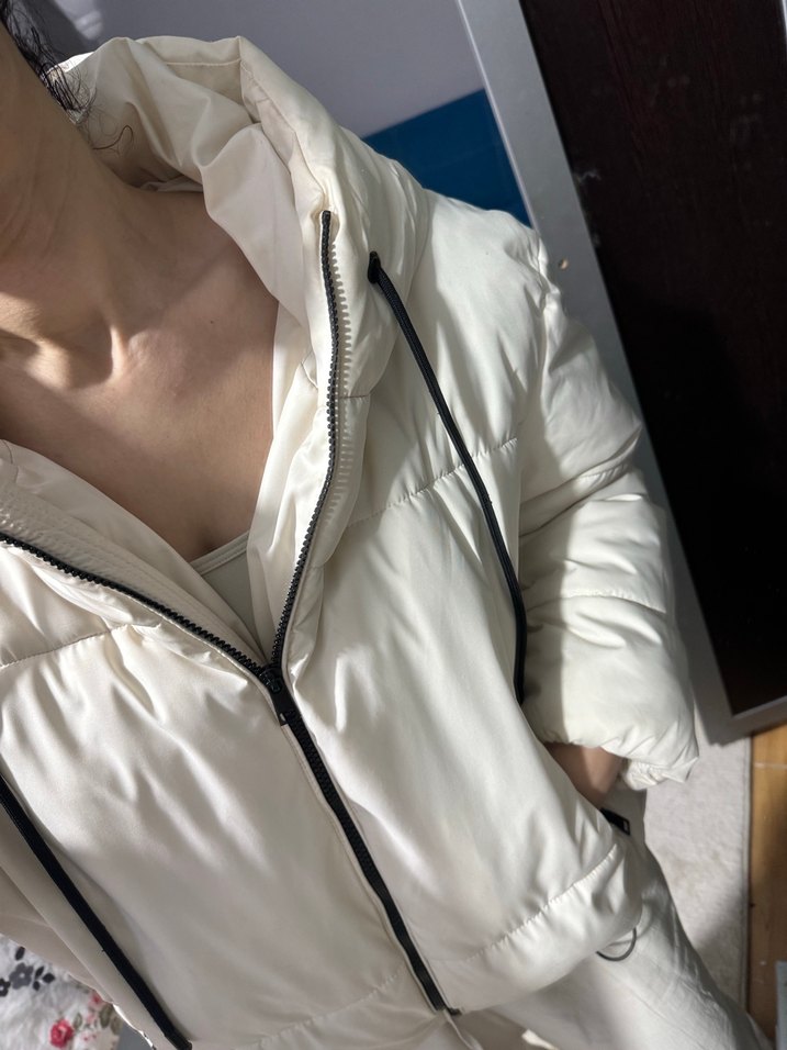Beyaz Fermuarlı Kadın Kışlık Mont - Görsel 3