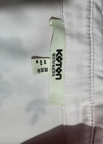 Pembe V Yaka Düğmeli Kadın Gömlek - Görsel 3