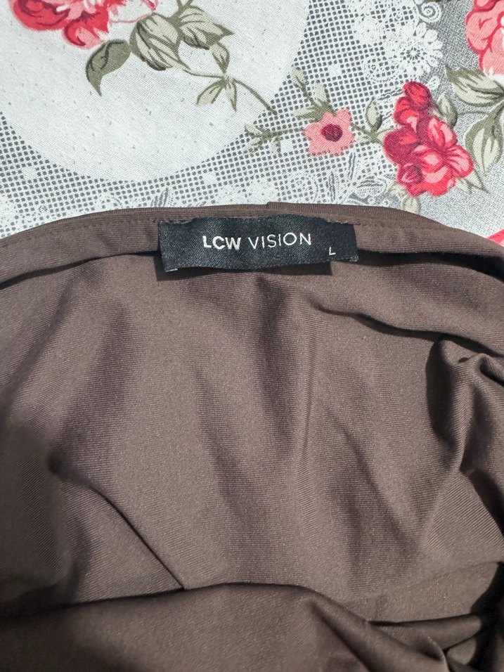 Kahverengi Drapeli Uzun İnce Askılı Elbise - Görsel 3