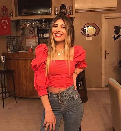 kırmızı bluz