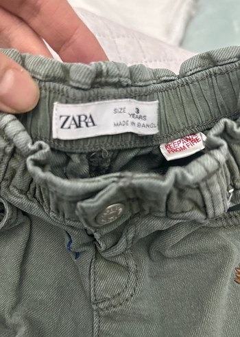 Nakışlı Düğmeli Yeşil Kız Kot Pantolon - Görsel 3