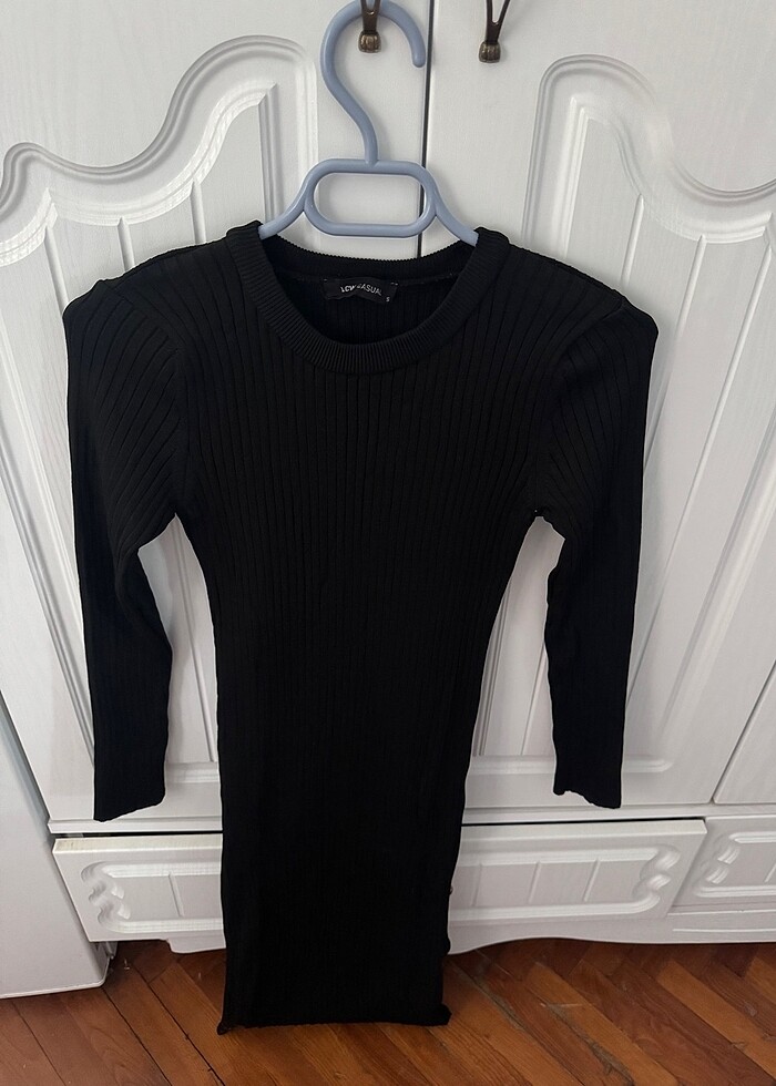 Lc siyah uzun fitilli elbise - Görsel 2