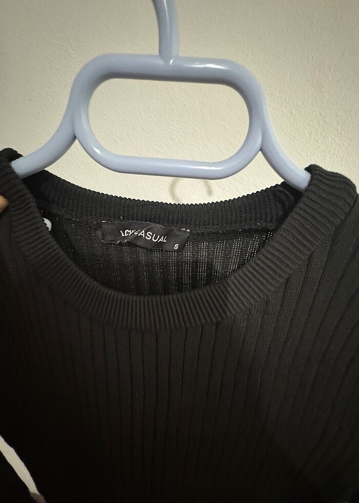 Lc siyah uzun fitilli elbise - Görsel 3