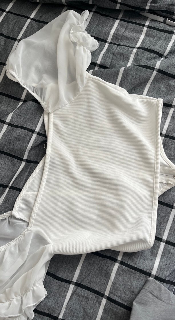 Beyaz Straplez Mini Bluz - Görsel 2