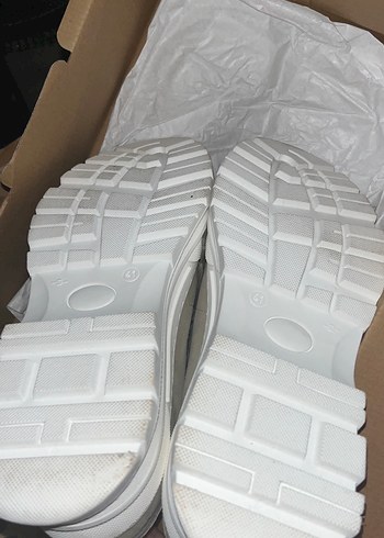 Gri Süet Kadın Spor Ayakkabı - Görsel 3