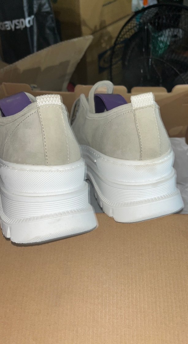 Gri Süet Kadın Spor Ayakkabı - Görsel 2