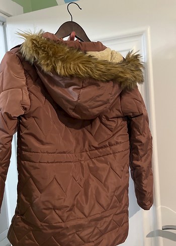 Kahverengi Kürklü Kadın Mont 12-13 yaş a uygun  gül kurusu renk - Görsel 4