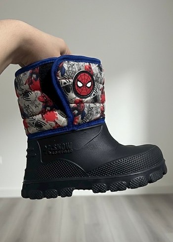 Erkek Çocuk Botu