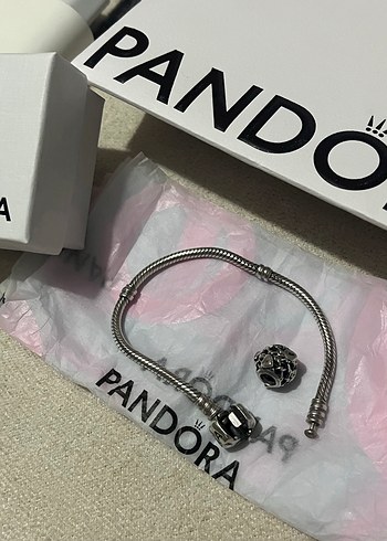 Pandora