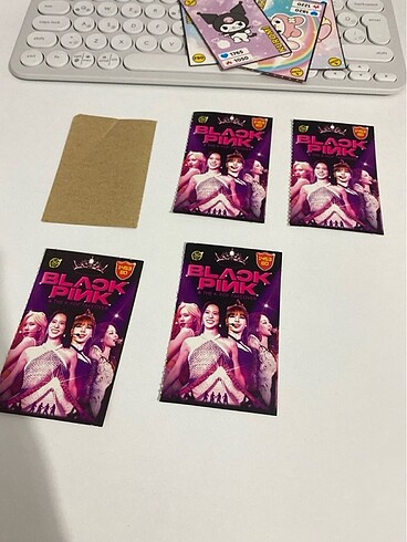  5 tane blackpink kartı (bitanesi sticker)