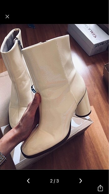 Zara Krem rengi bot